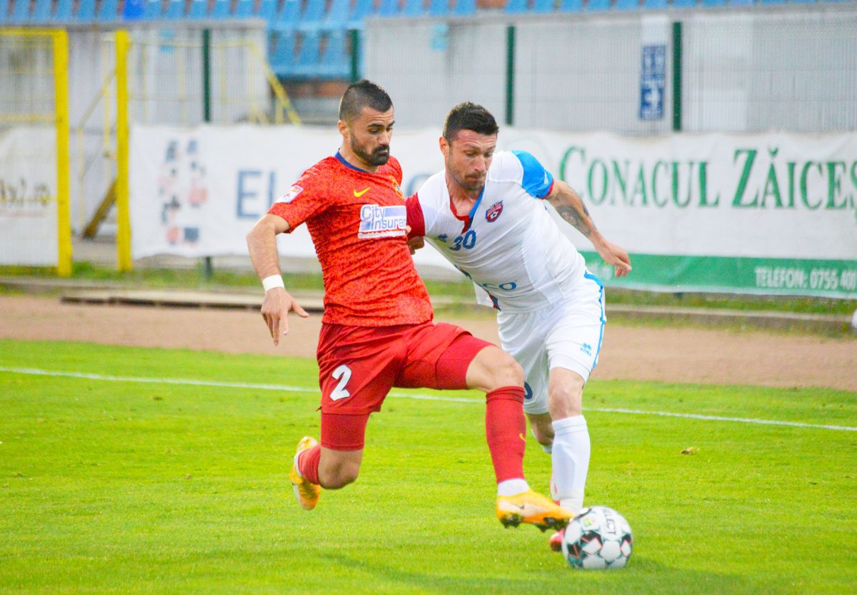 FC Botoșani - FCSB 1-3 » Gazde primitoare! FCSB a rezolvat rapid deplasarea cu FC Botoșani, într-un debut de meci ideal în Moldova. Cronica Gazetei + clasamentul