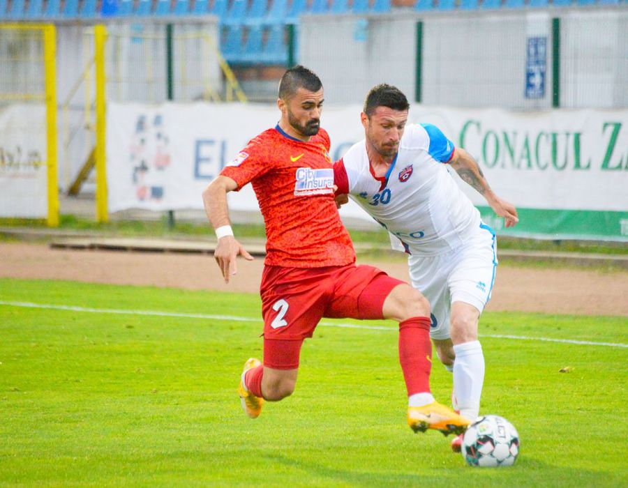 Greșeală uriașă de arbitraj! Dinamo se îndepărtează de play-off