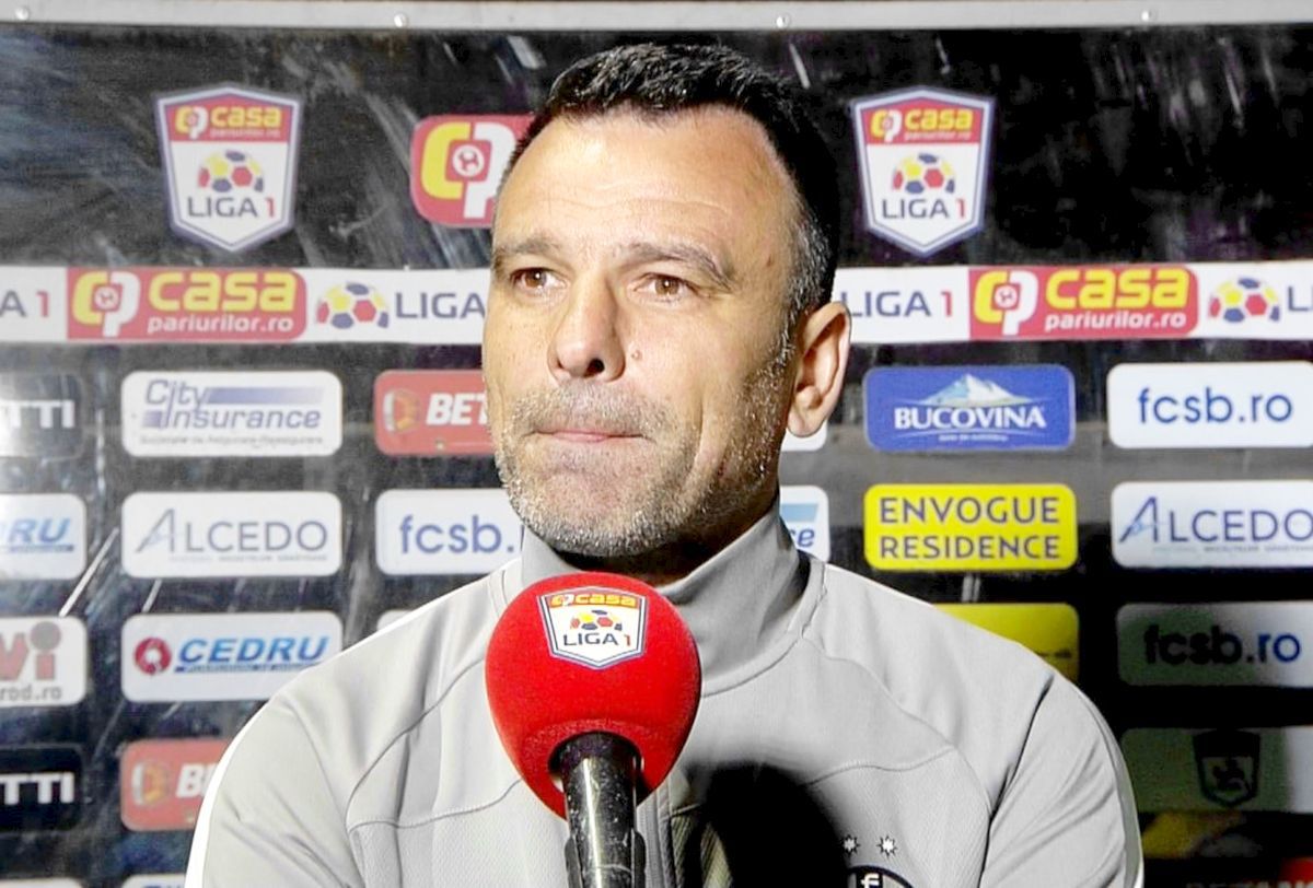 „I-am surprins, ne-a ieșit” » Toni Petrea, pus din nou să explice o schimbare din prima repriză