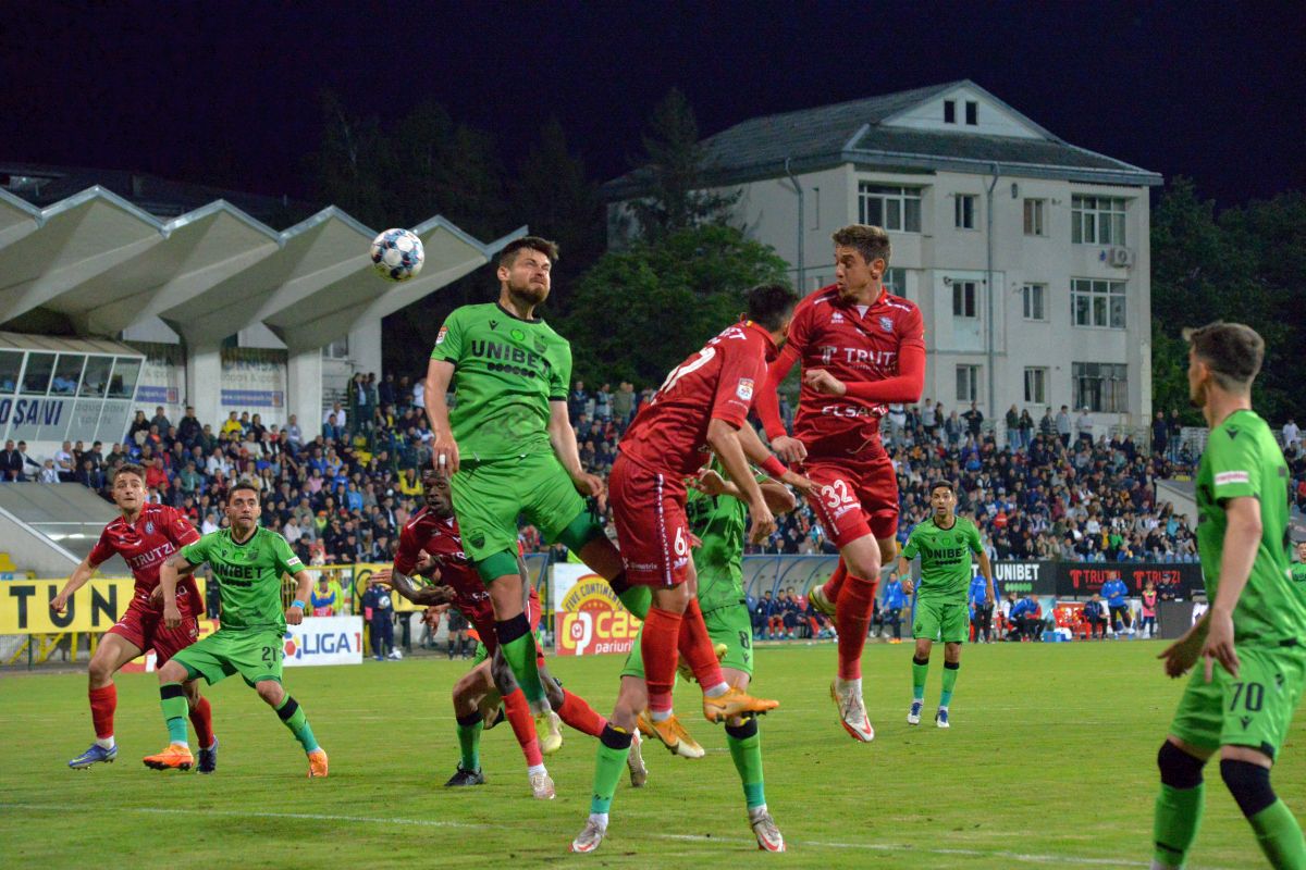 MM Stoica, semnal de alarmă: „Fără el, Dinamo are o mare problemă la baraj!” + despre ce dinamovist spune: „Nu poate să joace foarte bine niciodată”