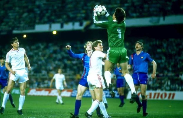 Episodul 4: Steaua - Barcelona 2-0 » Duckadam n-a fost mare doar la penalty-uri!