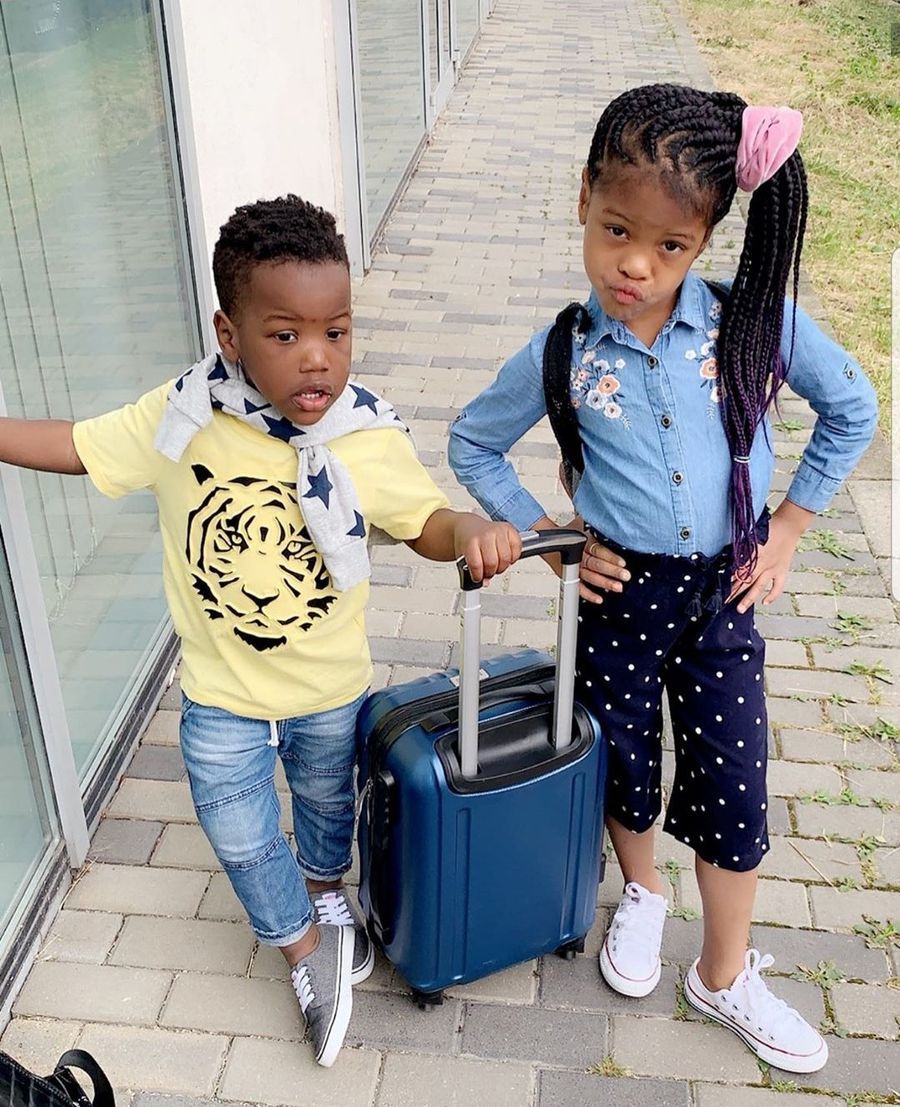 Copiii lui Ekeng: Patrick junior (stânga) și Kim (dreapta) 6 ani de la o tragedie cumplită » Mesajul publicat de Dinamo în memoria lui Patrick Ekeng