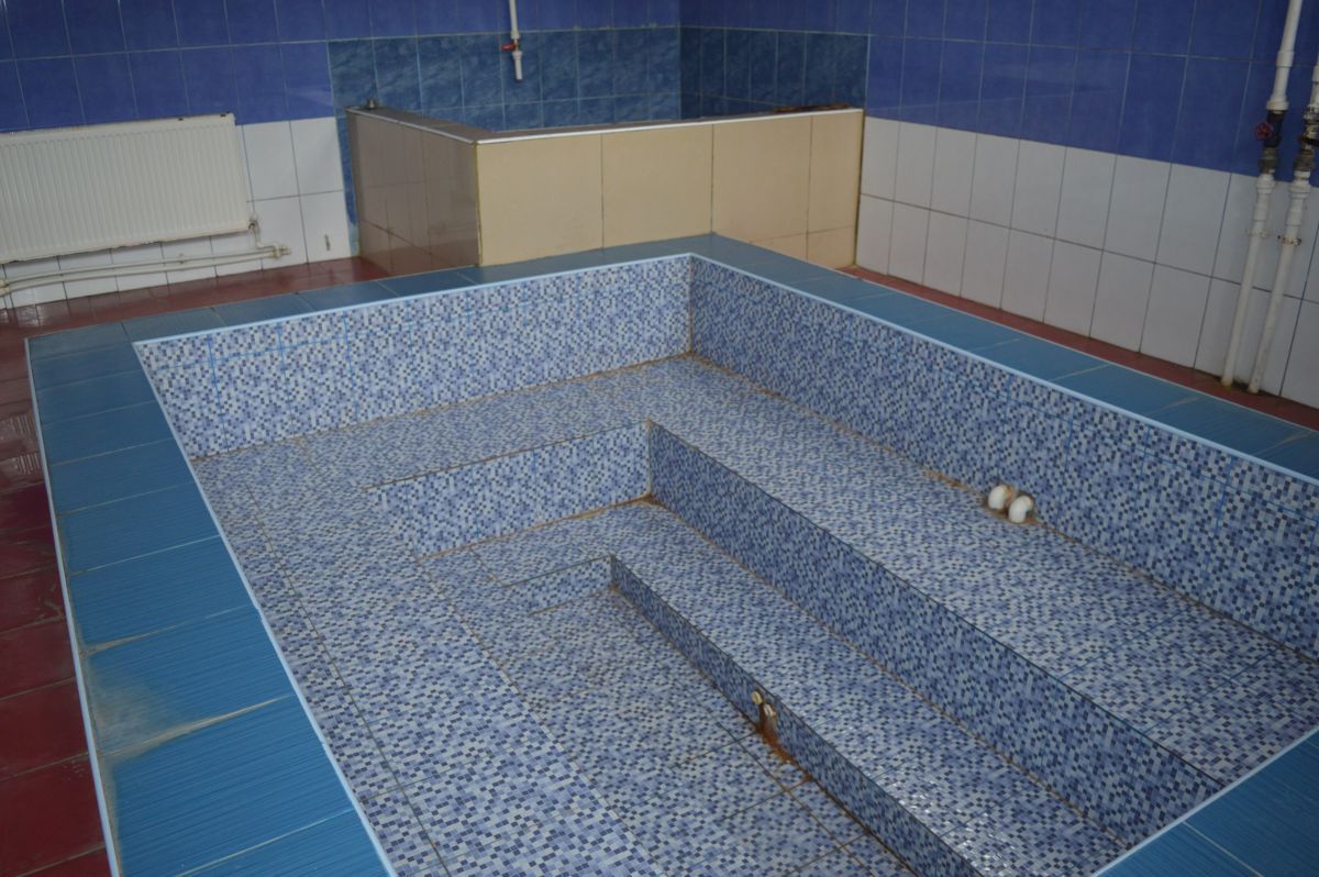 Finală de 7* pe stadion de 3* » GSP a vizitat arena care ar putea găzdui duelul de titlu din Liga 1: „Deja ne sună oamenii că vor câte 1.000 de bilete”