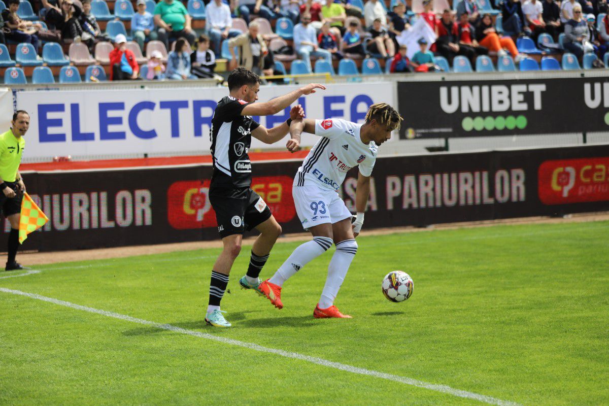 FC Botoșani - U Cluj 0-0 » Remiză albă în primul meci al zilei în SuperLigă. Clasamentul actualizat