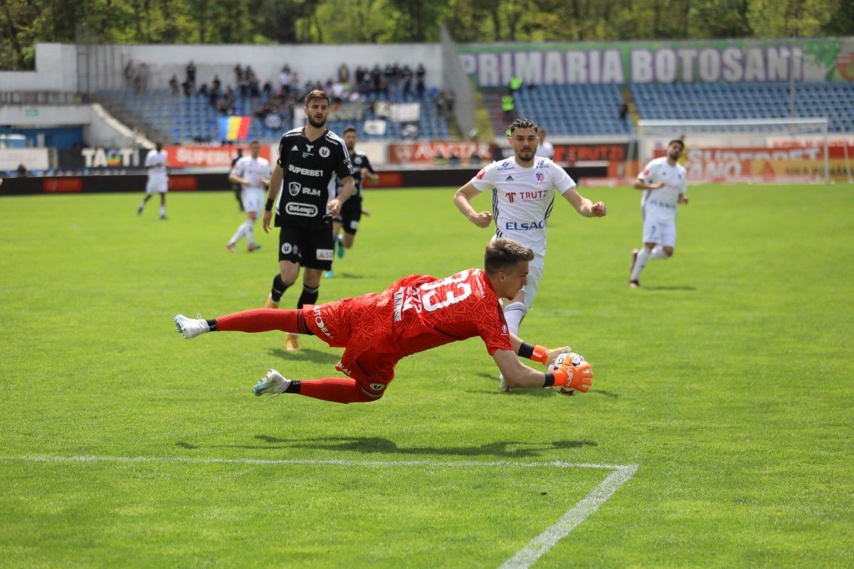 FC Botoșani - U Cluj 0-0 » Remiză albă în primul meci al zilei în SuperLigă. Clasamentul actualizat