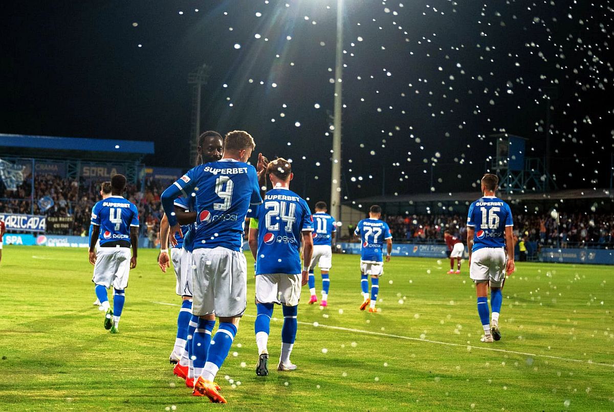 Farul e cu o mână pe titlu! Puștii lui Hagi i-au administrat Rapidului o umilință de neuitat » Clasamentul ACUM