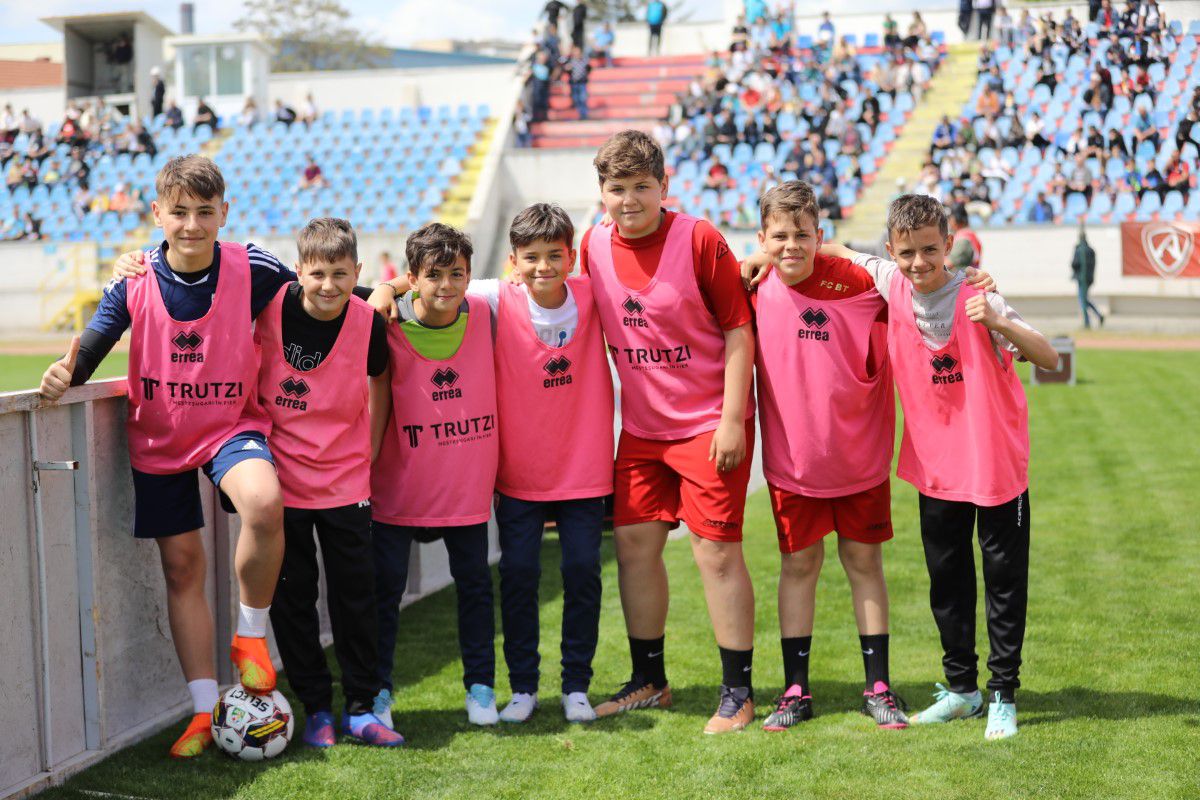 FC Botoșani - U Cluj 0-0 » Remiză albă în primul meci al zilei în SuperLigă. Clasamentul actualizat