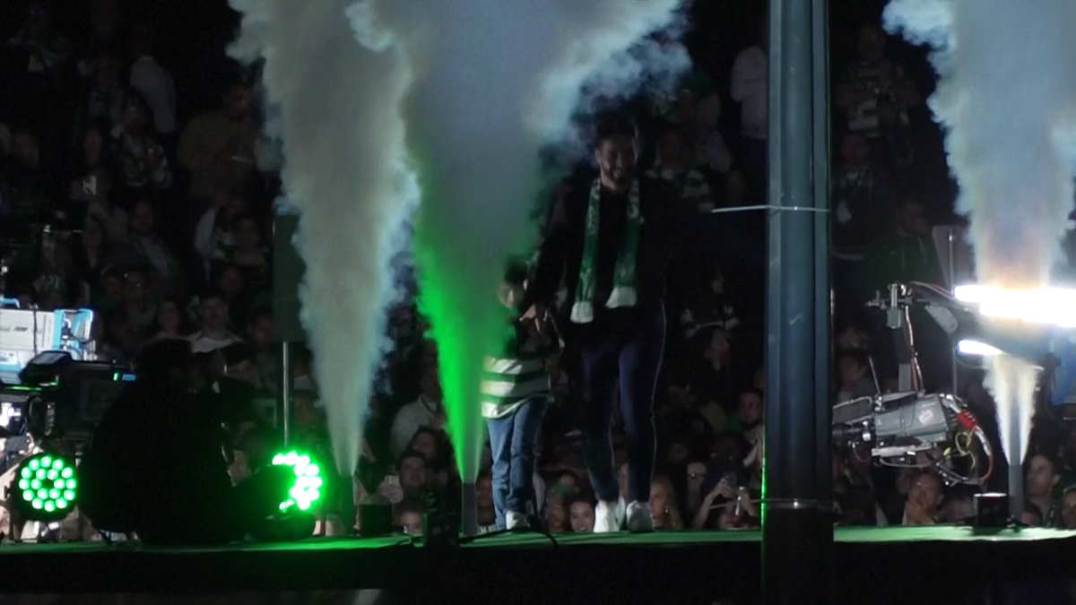 Noapte albă la Lisabona! Sporting a câştigat campionatul Portugaliei și mii de fani au ieșit pe străzi