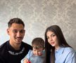 Jovan Markovic alături de junior și de soție