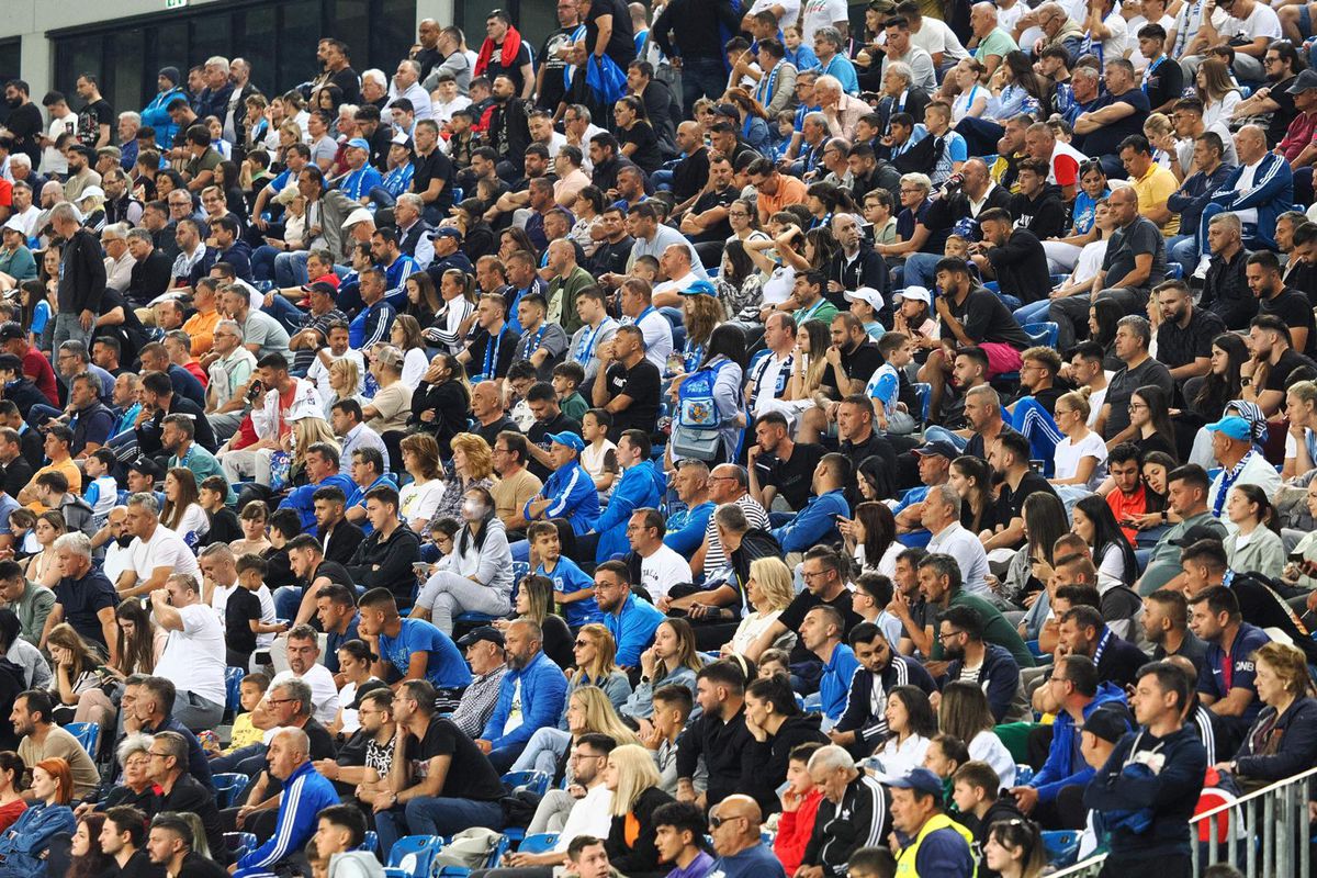 Ce va apărea pe tricourile FCSB din sezonul viitor? » Logo special pentru formația lui Becali, unic în Superligă