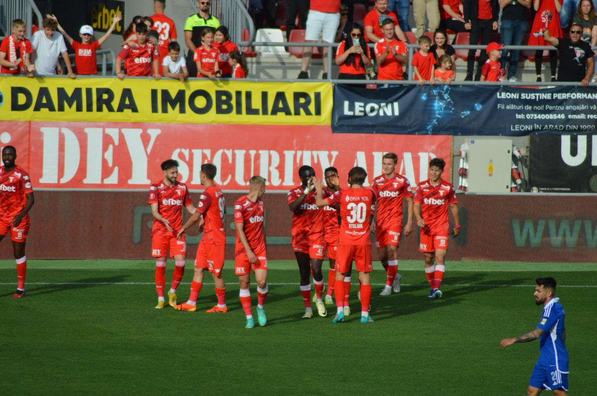 Rezultat important pentru Dinamo în UTA Arad - FCU Craiova