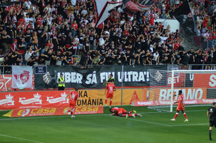 UTA Arad - FCU Craiova, în etapa #8 din play-out / Foto: Bogdan Cioară