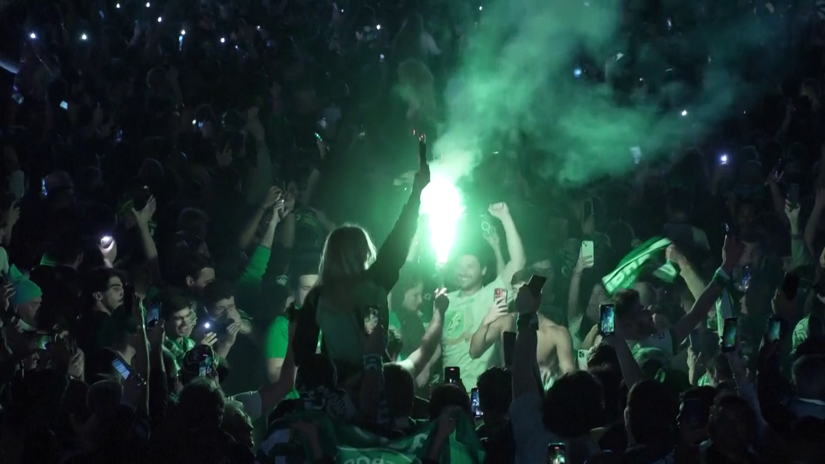 Noapte albă la Lisabona! Sporting a câştigat campionatul Portugaliei și mii de fani au ieșit pe străzi