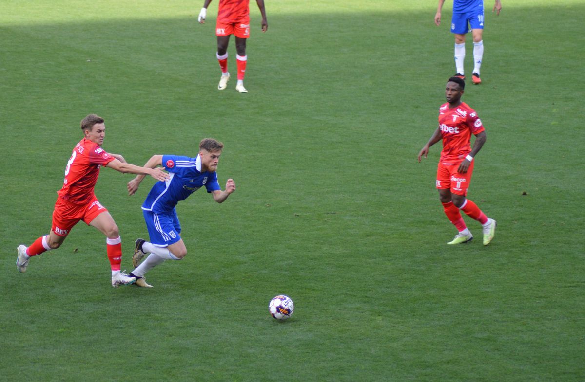 Rezultat important pentru Dinamo în UTA Arad - FCU Craiova