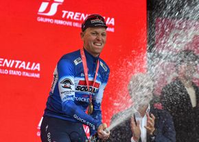 Belgianul Tim Merlier a câștigat cea de-a treia etapă din Turul Italiei. Cine e liderul clasamentului