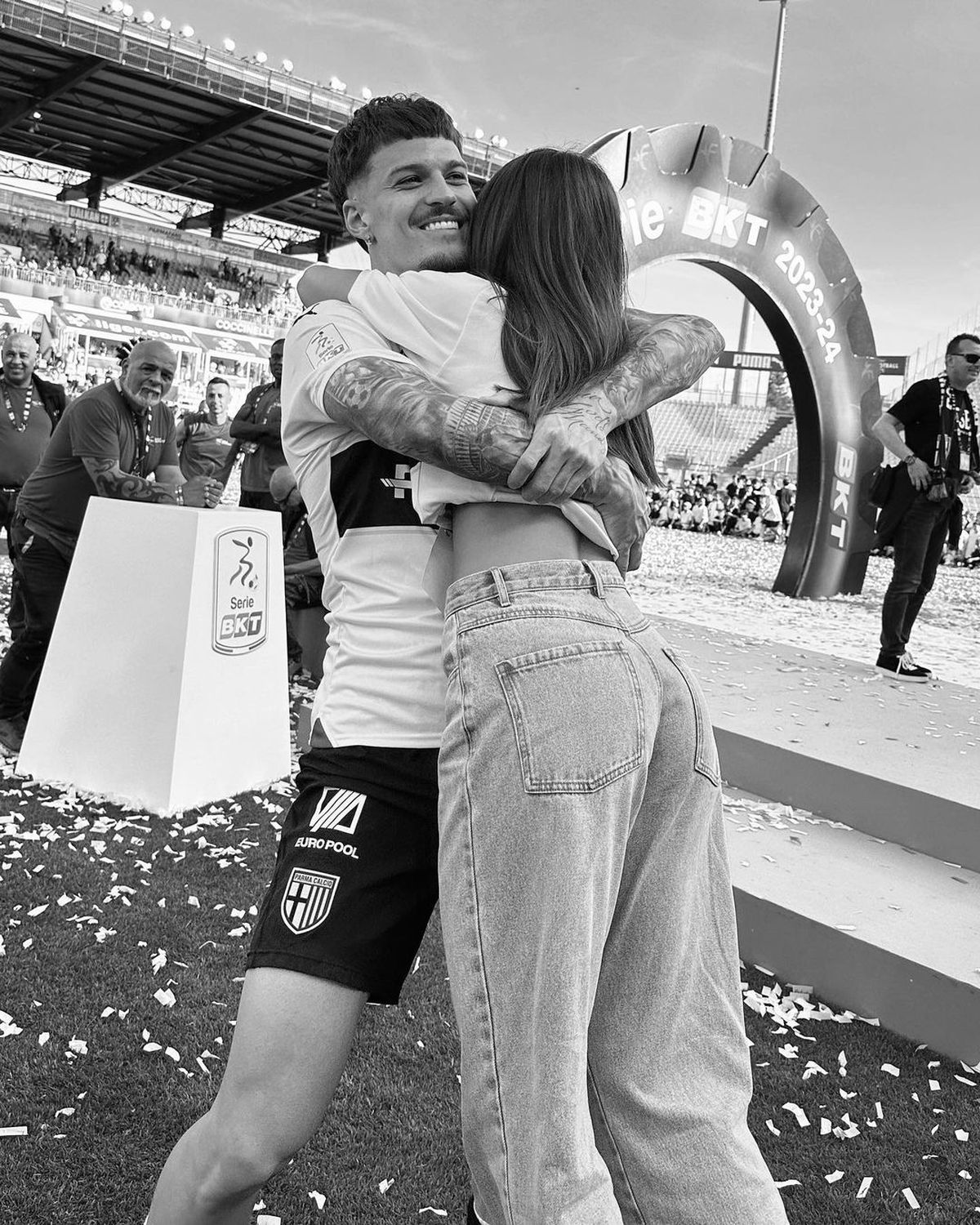 Alexandra Ionela - iubita Dennis Man