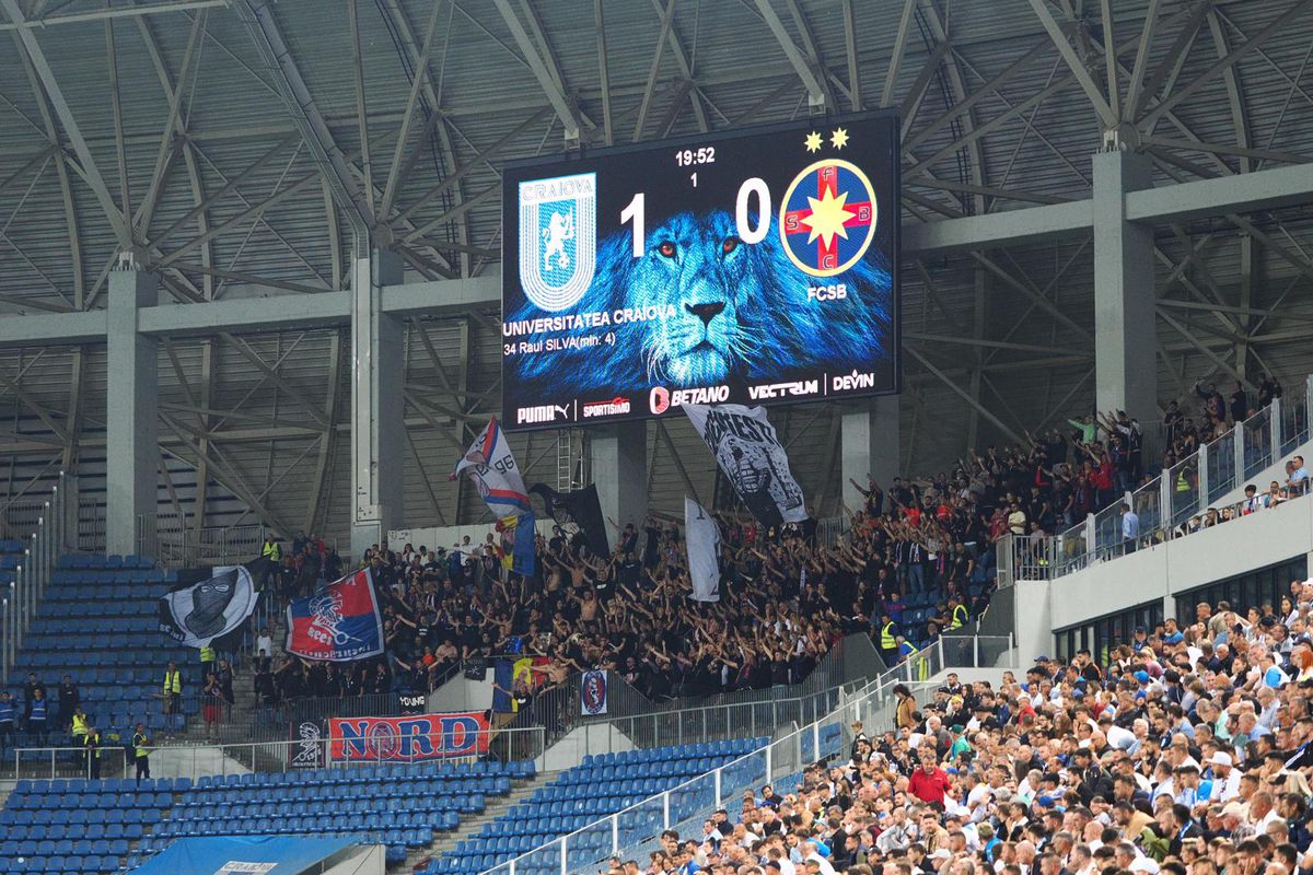 Faza trecută cu vederea în minutul 81 din Craiova - FCSB » Moment tensionat între „frații” Mitriță și Băluță! I-a râs în față