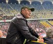 Momente inedite pe Arena Națională, cu Mircea Lucescu în prim-plan! Selecționerul a beneficiat de masaj pe toată durata meciului FCSB - Dinamo