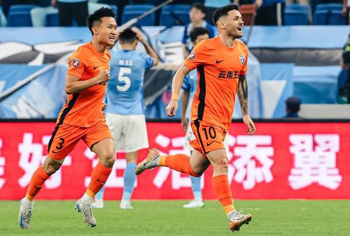 VIDEO Alex Ioniță II impresionează în China » Fostul jucător de la Rapid a lovit din nou