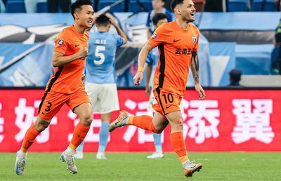 Alex Ioniță II impresionează în China » Fostul jucător de la Rapid a lovit din nou