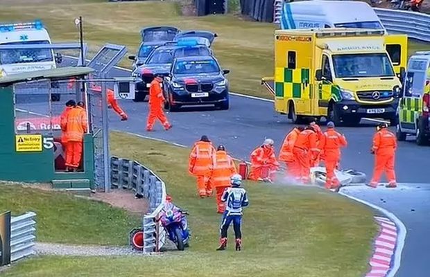 Accident fatal în Anglia » Doi motocicliști au murit în urma unei coliziuni cu alți 9 piloți