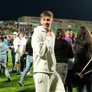 Sărbătoare la Mioveni, după ce FC Argeș a promovat, foto: Andrei Furnigă / GSP