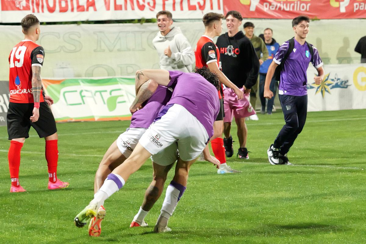 Sărbătoare la Mioveni, după ce FC Argeș a promovat