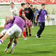 Sărbătoare la Mioveni, după ce FC Argeș a promovat, foto: Andrei Furnigă / GSP