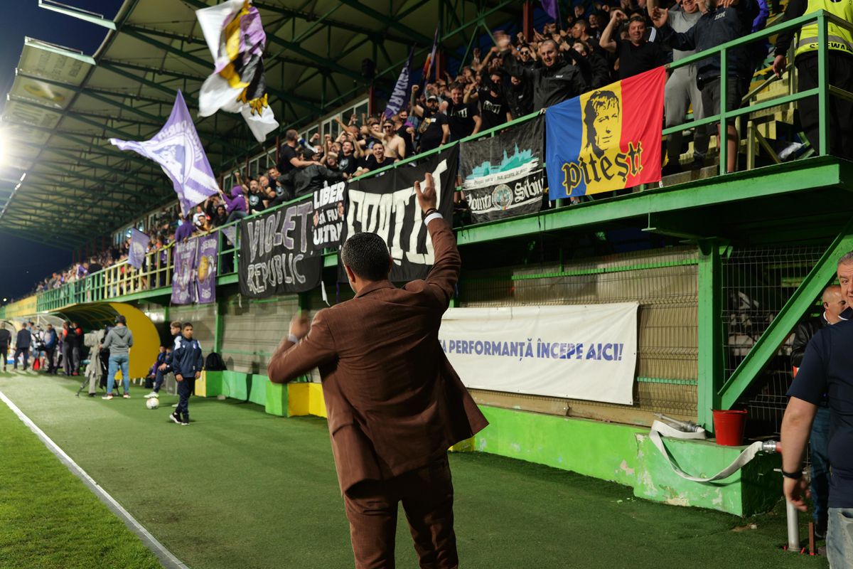 Imagini după FC Argeș - CSM Reșița