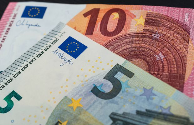 Care este cursul oficial BNR pentru leu - euro! Devalorizare accelerată