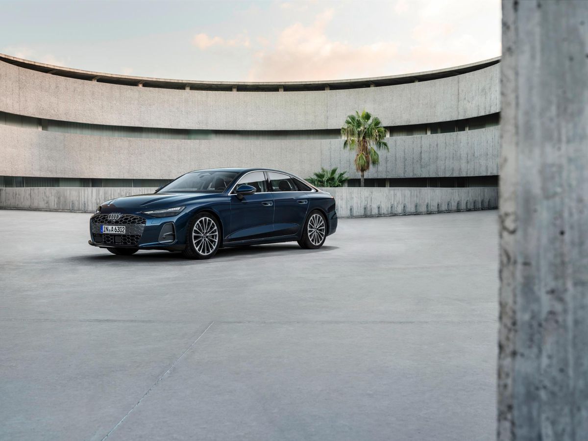 Mașina de lux a fost lansată și în România! Este mai ieftină decât BMW și Mercedes