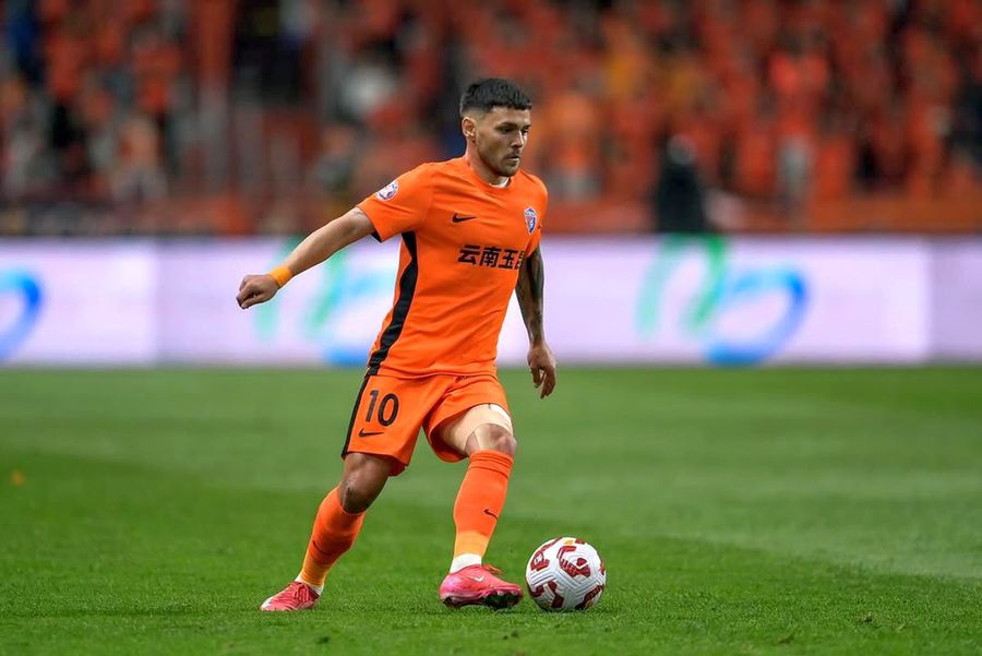 Alex Ioniță II impresionează în China » Fostul jucător de la Rapid a lovit din nou