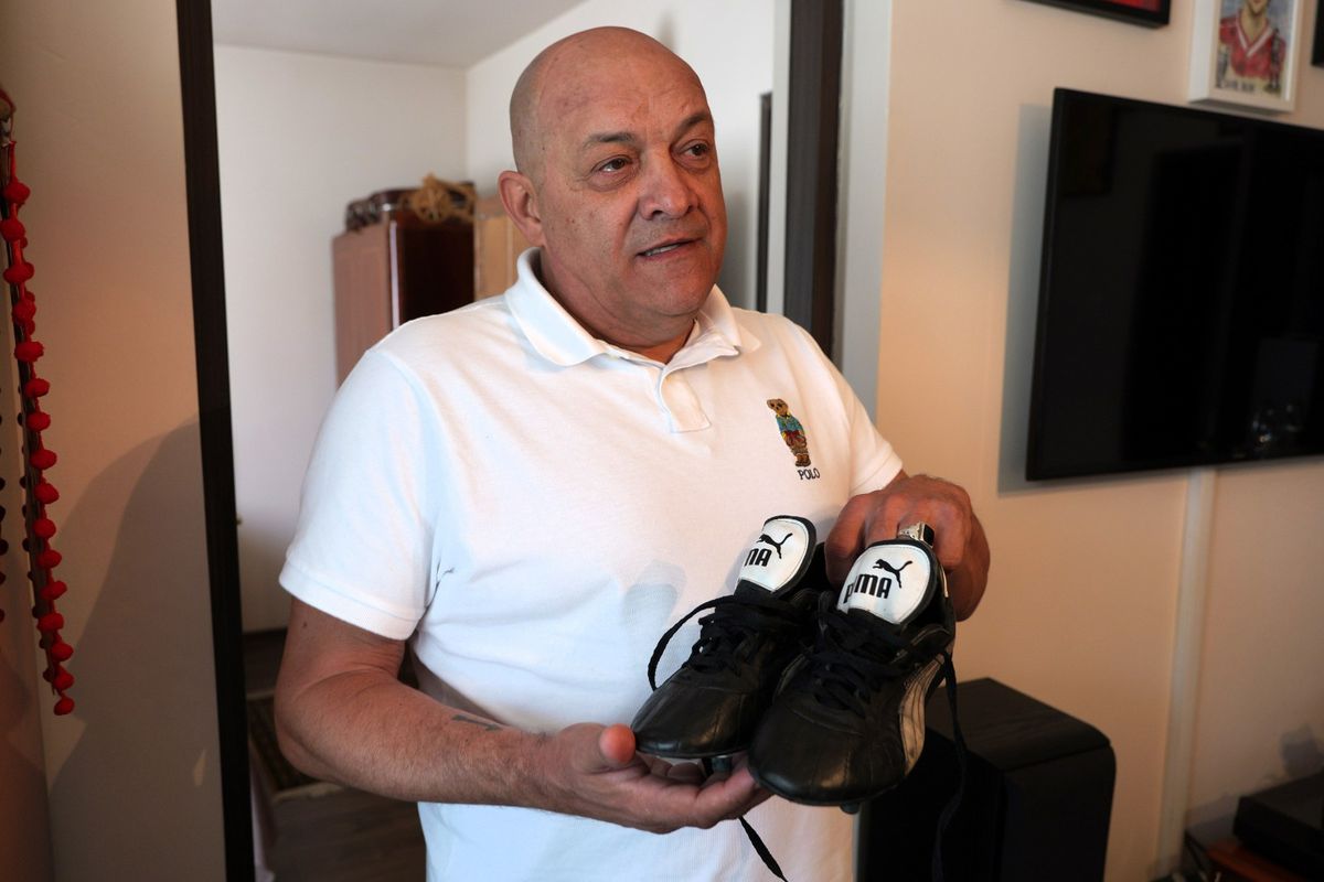 Gabi Balint a deschis ușa casei, la Sângeorz-Băi » Spumos la 40 de ani de la Sevilla: „În timp ce mergeam să bat penalty-ul, îl înjuram în gând pe Lăcătuș”