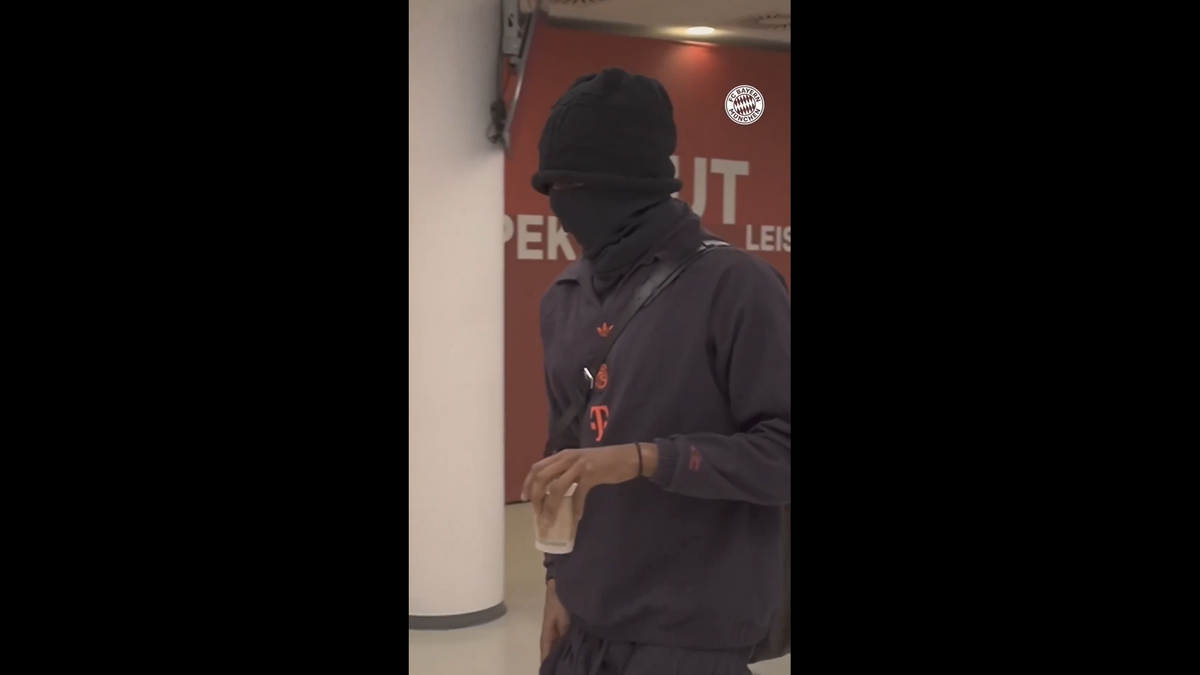 Apariție incredibilă a titularului din Bayern - PSG » Îl recunoști?