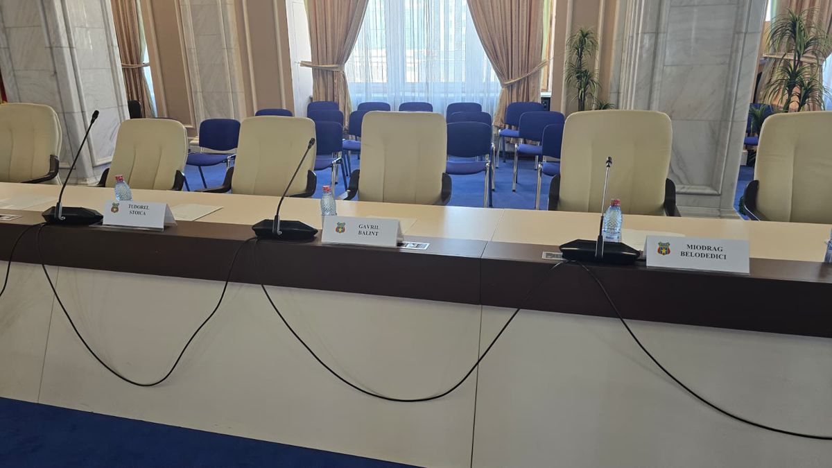 Steaua '86 în Camera Deputaților » Parlamentarii AUR au „confiscat” sărbătoarea, Balint a cerut indemnizații de merit pentru toată echipa: „În mod firesc și drept”