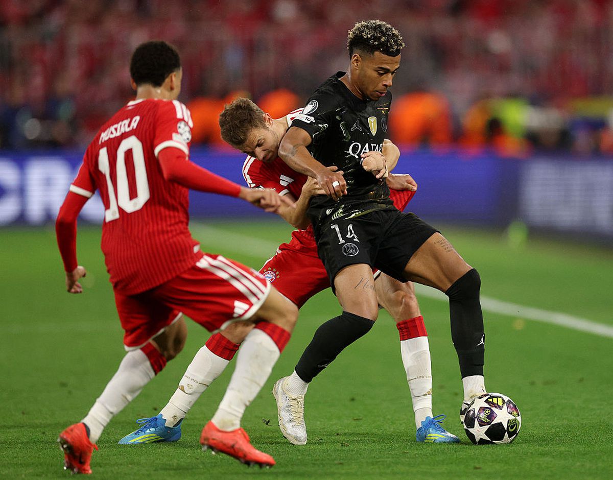 Thierry Henry acuză arbitrajul din Bayern - PSG: „O scuză nu le va acorda calificarea”