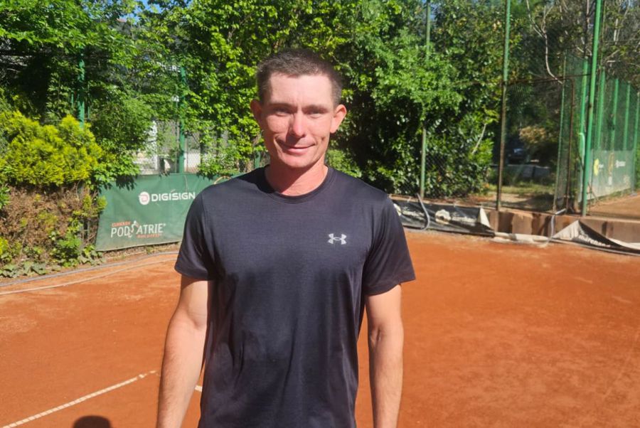 L-am găsit pe primul român care l-a învins pe Jannik Sinner » Întâlnirea neștiută cu liderul ATP și ce i-a spus la fileu: „Nu mi-a picat bine că mi-a luat set”