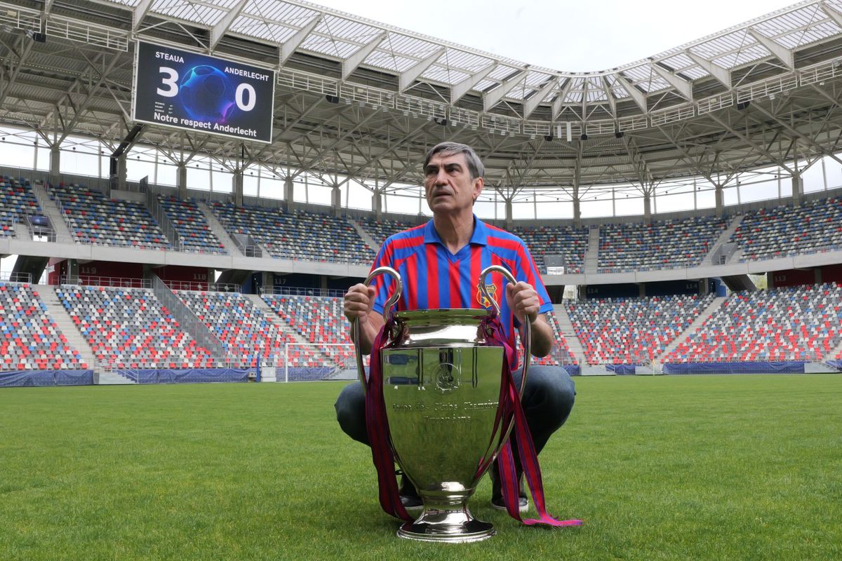 Gazeta a recreat imaginea celebră cu Victor Pițurcă pe Ghencea » „Steaua ‘86 a avut cei mai buni jucători, apoi vin Hagi, Dobrin și Balaci”