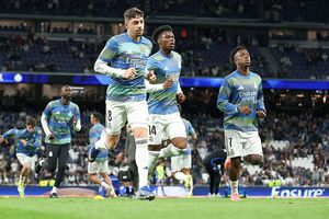 „Explozie” la Real Madrid, înainte de El Clasico » Doi titulari, aproape de bătaie la antrenament