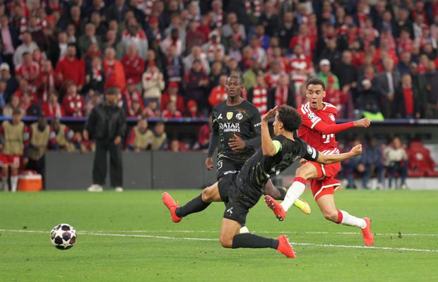 A jucat în Bayern - PSG și l-a depășit pe Roberto Carlos!