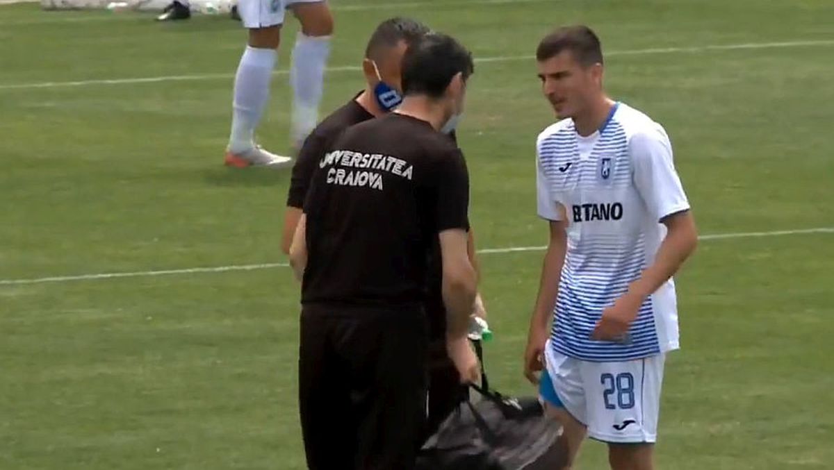FOTO Alarmă pentru Cristiano Bergodi la Craiova: Mihăilă s-a accidentat cu Viitorul