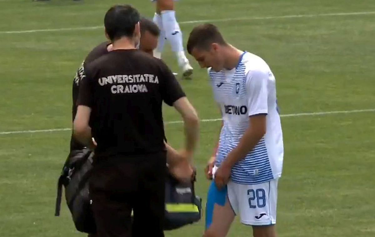 FOTO Alarmă pentru Cristiano Bergodi la Craiova: Mihăilă s-a accidentat cu Viitorul