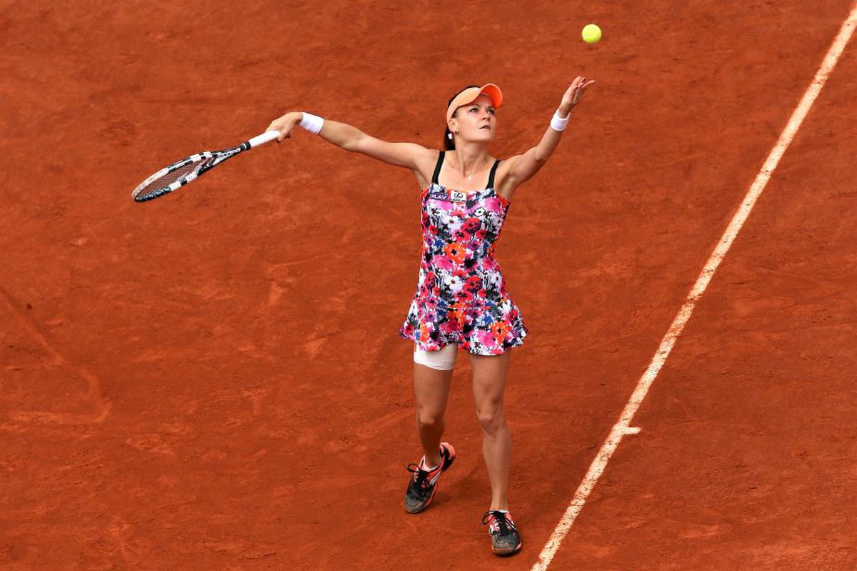 Roland Garros se joacă pe GSP.ro » Ținute icon la Paris: decolteul lui Mary Pierce, dantela lui Venus, Serena în catsuit și Wawrinka în șortul-pijama