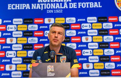 „Hai să punem toate cărțile pe masă, să nu ne mai ascundem!” » Edi Iordănescu susține că e dorit în străinătate: „Puteam să fug oricând”