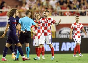 Moment de confuzie înaintea golului Croației » Arbitrul a dat penalty, apoi ofsaid, iar după a întors faza la VAR și a dictat din nou penalty