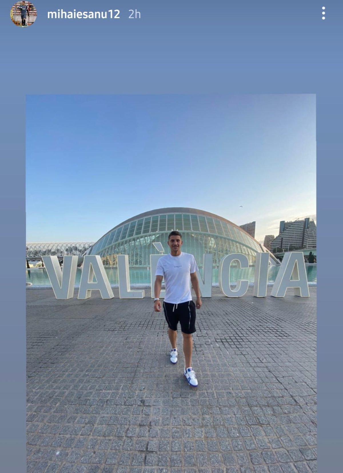 După un sezon de coșmar, au plecat în vacanță » Unde se relaxează Torje, Eșanu și alți jucători care au retrogradat cu Dinamo