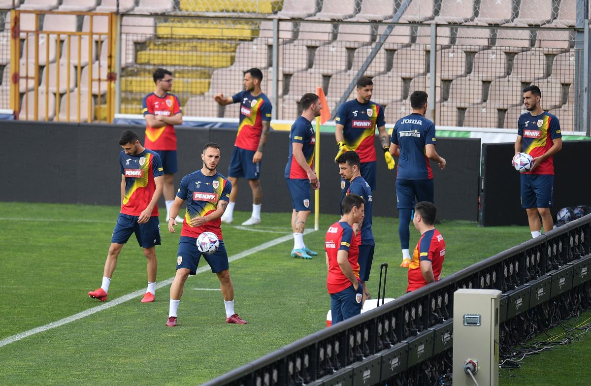 Bosnia - România, conferință și antrenament oficial