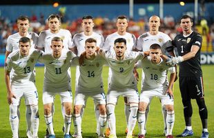 Care e atmosfera în vestiarul naționalei, înainte de meciul cu Bosnia: „Ne e frică să nu greșim”