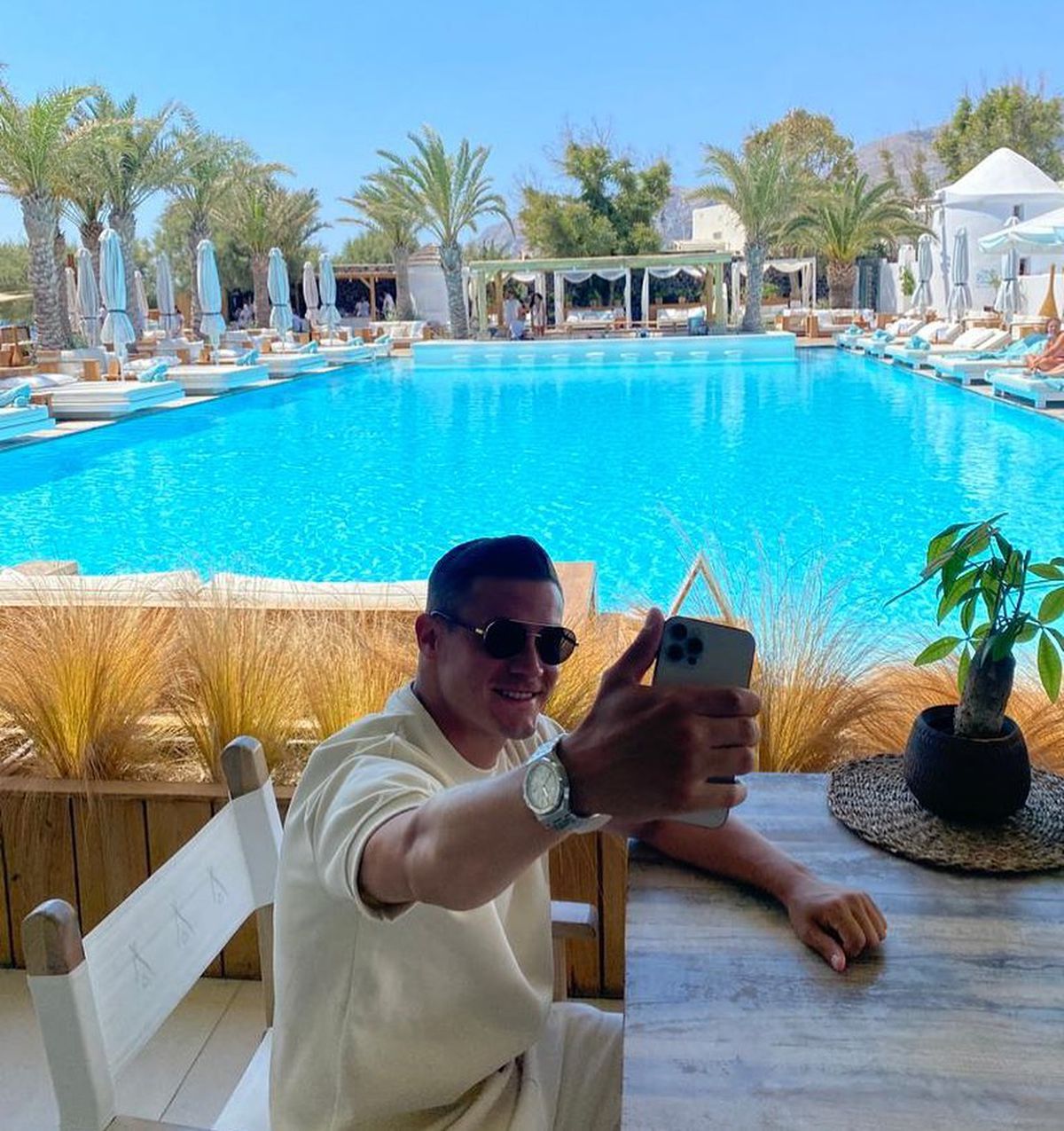 După un sezon de coșmar, au plecat în vacanță » Unde se relaxează Torje, Eșanu și alți jucători care au retrogradat cu Dinamo