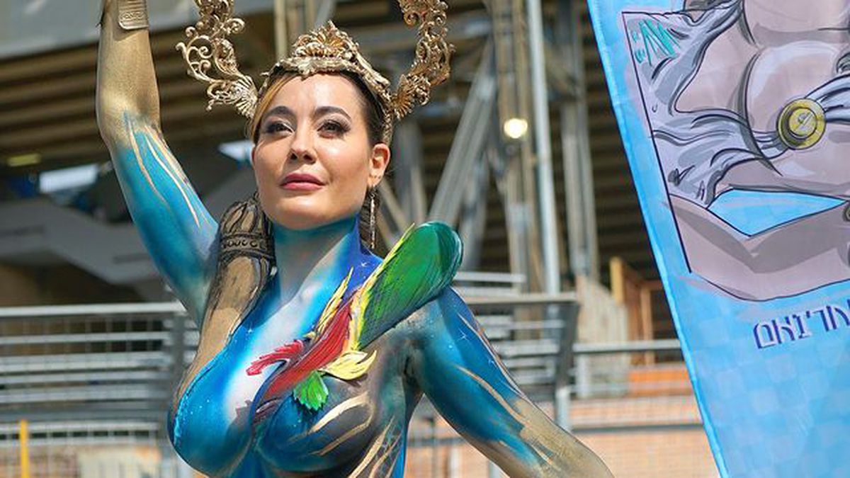 Cea mai sexy fană a lui Napoli vrea să îi strice relația lui Kvaratskhelia » Mesajul provocator postat pe Instagram